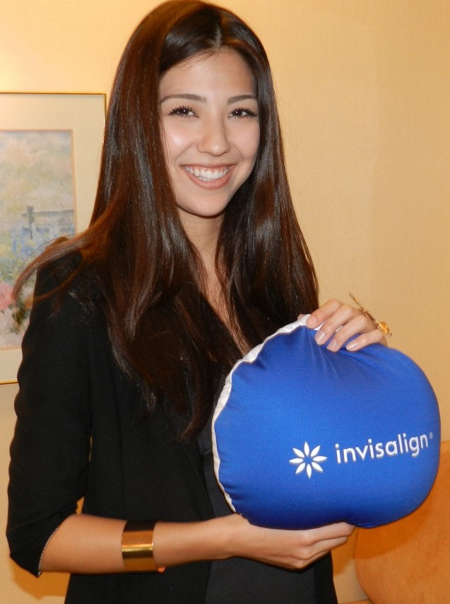 Invisalign Patient  Mariana